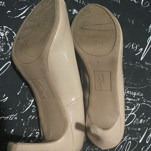 SOLD - Dexflex Comfort Heels - Picture 3 of 4